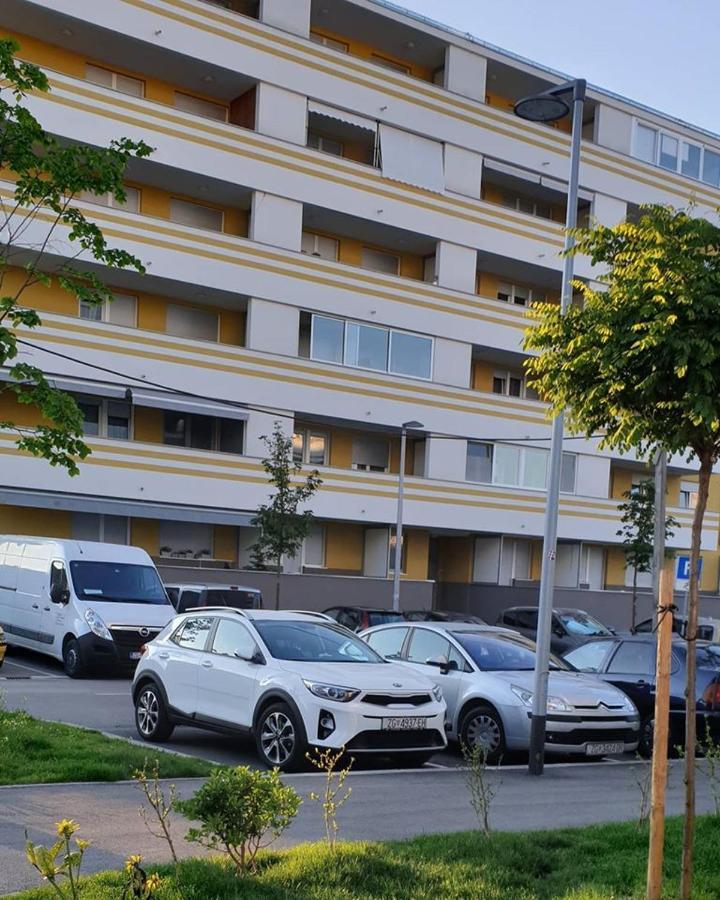 Apartman Bilja 3* Zagreb Exterior photo