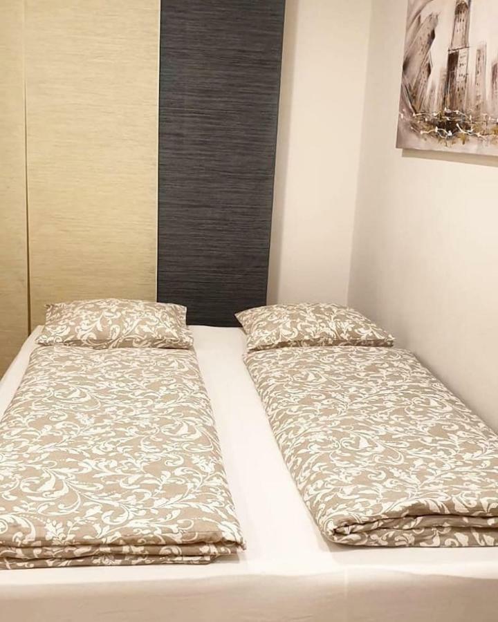 Apartman Bilja 3* Zagreb Exterior photo